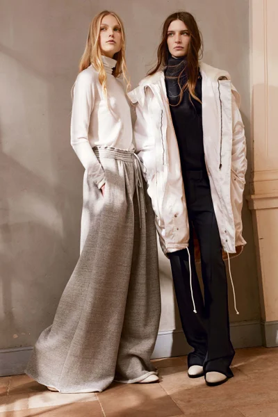 Look 12